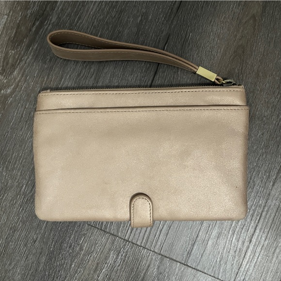 HOBO Roam Wristlet Leather - Picture 2 of 8